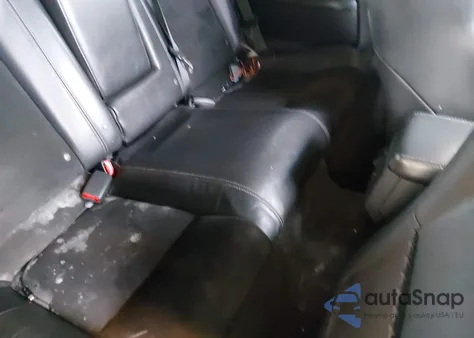 2010 Dodge Challenger Srt8 from USA, damaged, VIN 2B3CJ7DW4AH130590